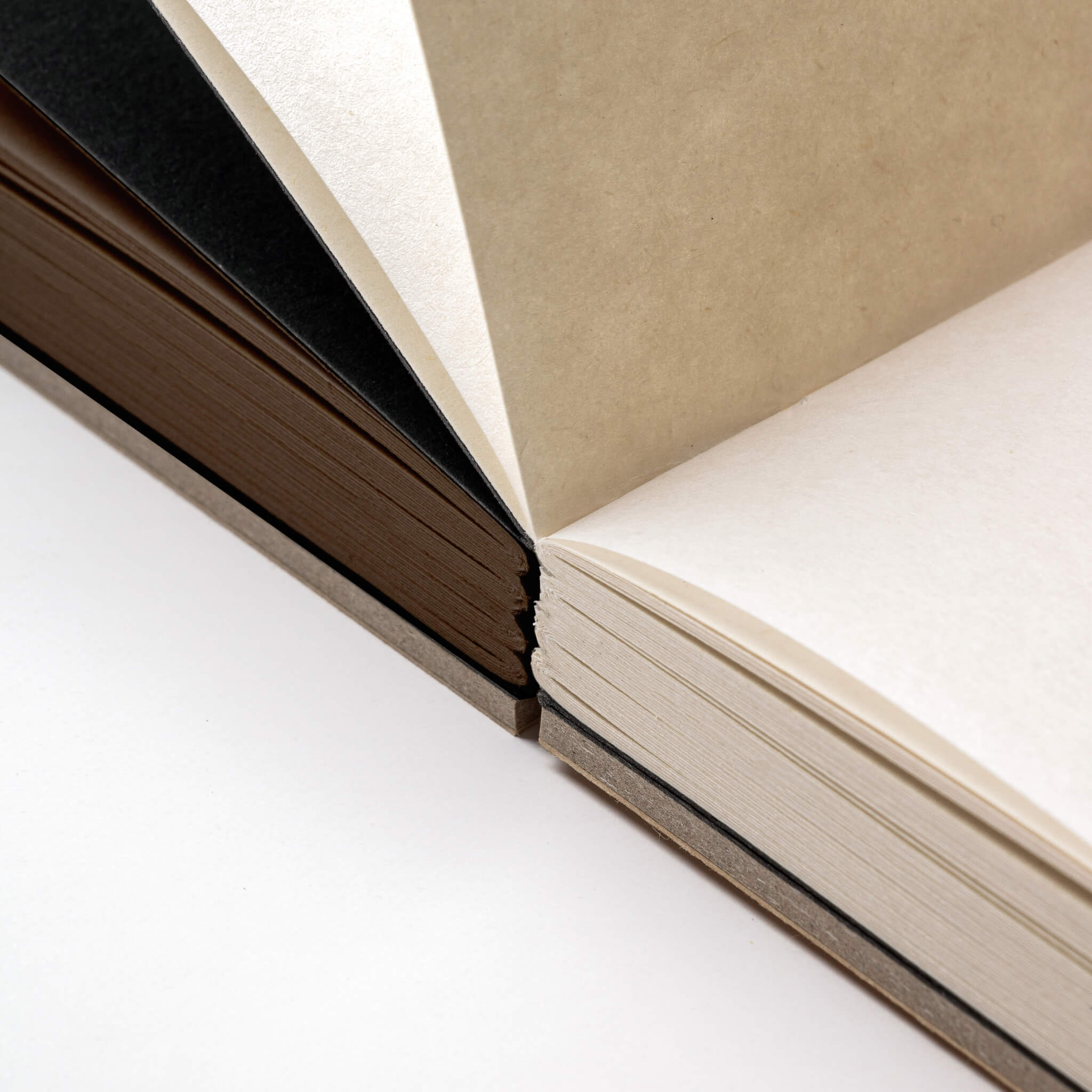 basenotes 2316M Paper book opened to show the transition between Kraft and multimedia paper sections.