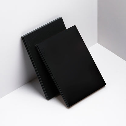 1623b Paperbook - Black Edition